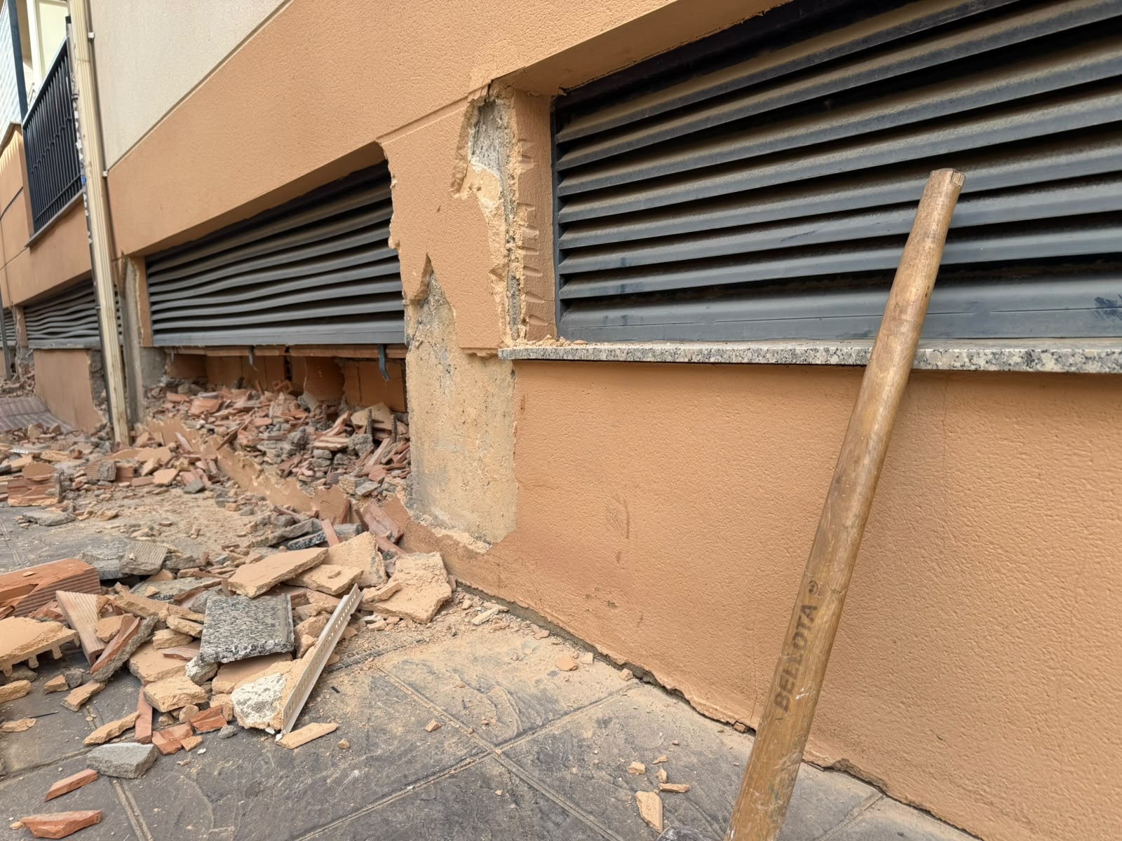 las-gabias-refuerza-los-bloques-desalojados-tras-los-terremotos-y-preve-el-regreso-de-los-vecinos-esta-semana