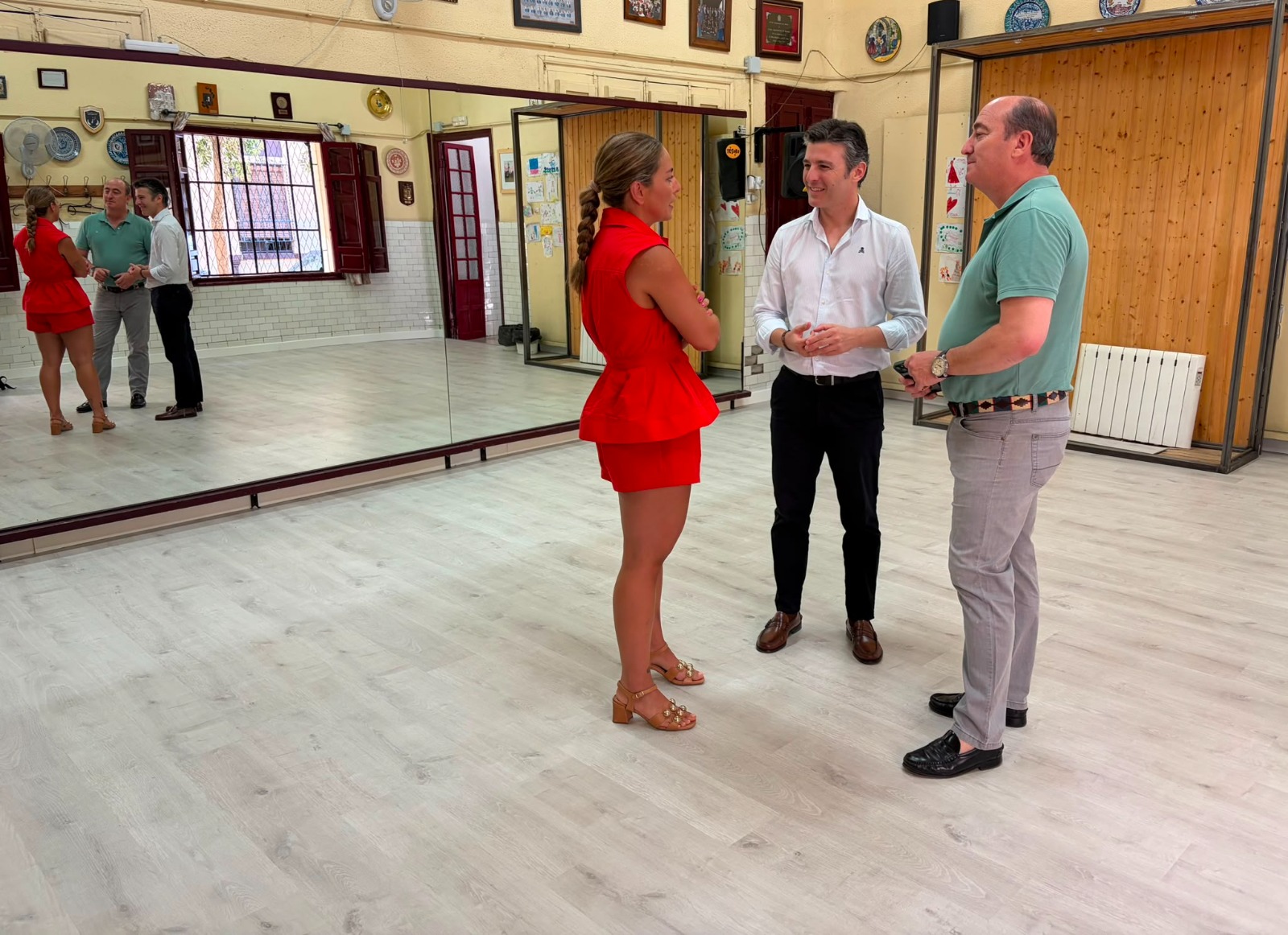granada-renueva-el-local-de-ensayos-del-grupo-municipal-de-bailes-regionales-para-preservar-su-folclore