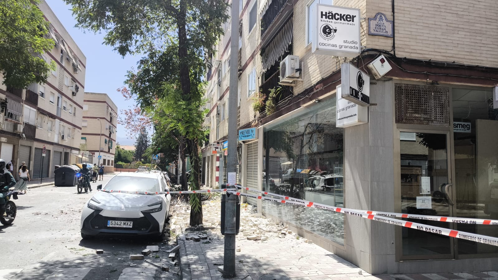 el-csic-pone-bajo-el-mapa-la-serie-sismica-de-granada-un-visor-permite-seguir-los-terremotos-en-tiempo-real