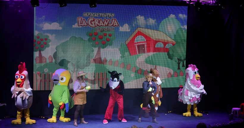 almunecar-la-granja-aterriza-en-el-majuelo-con-un-musical-infantil-para-toda-la-familia