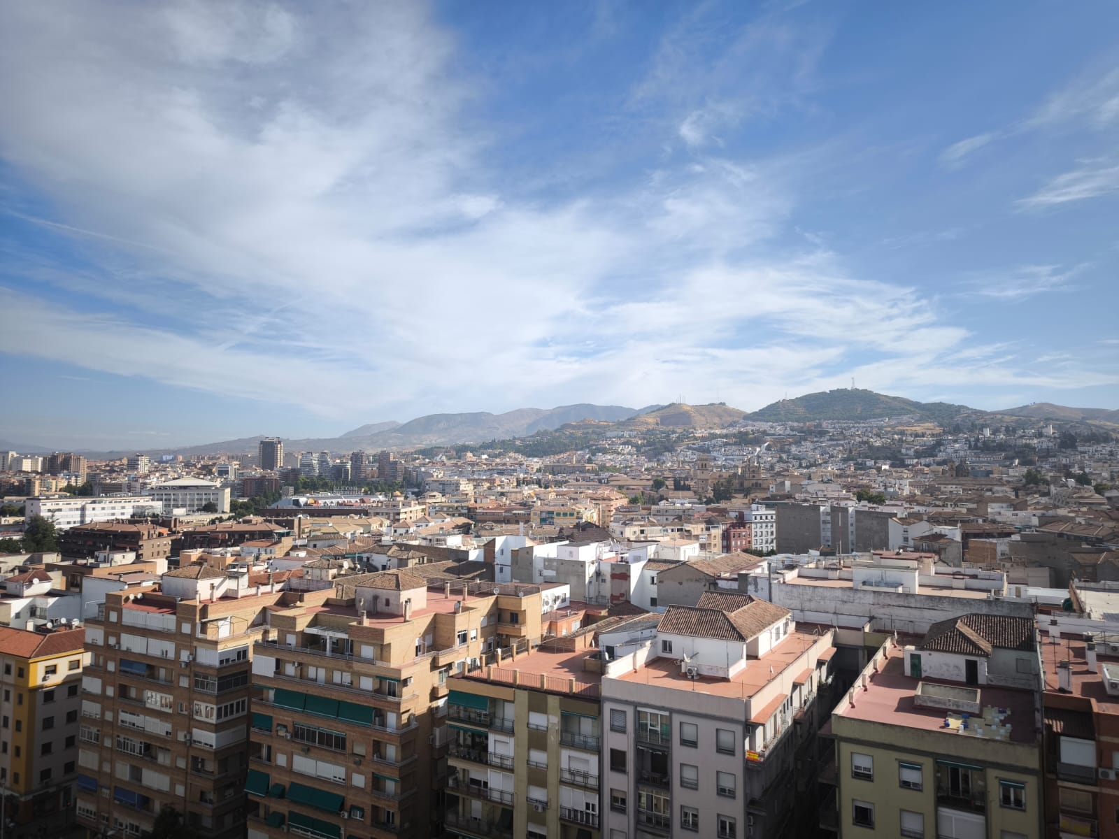 andalucia-rebajara-el-impuesto-de-compra-de-vivienda-al-675-y-ampliara-los-limites-de-los-tipos-reducidos-en-2027