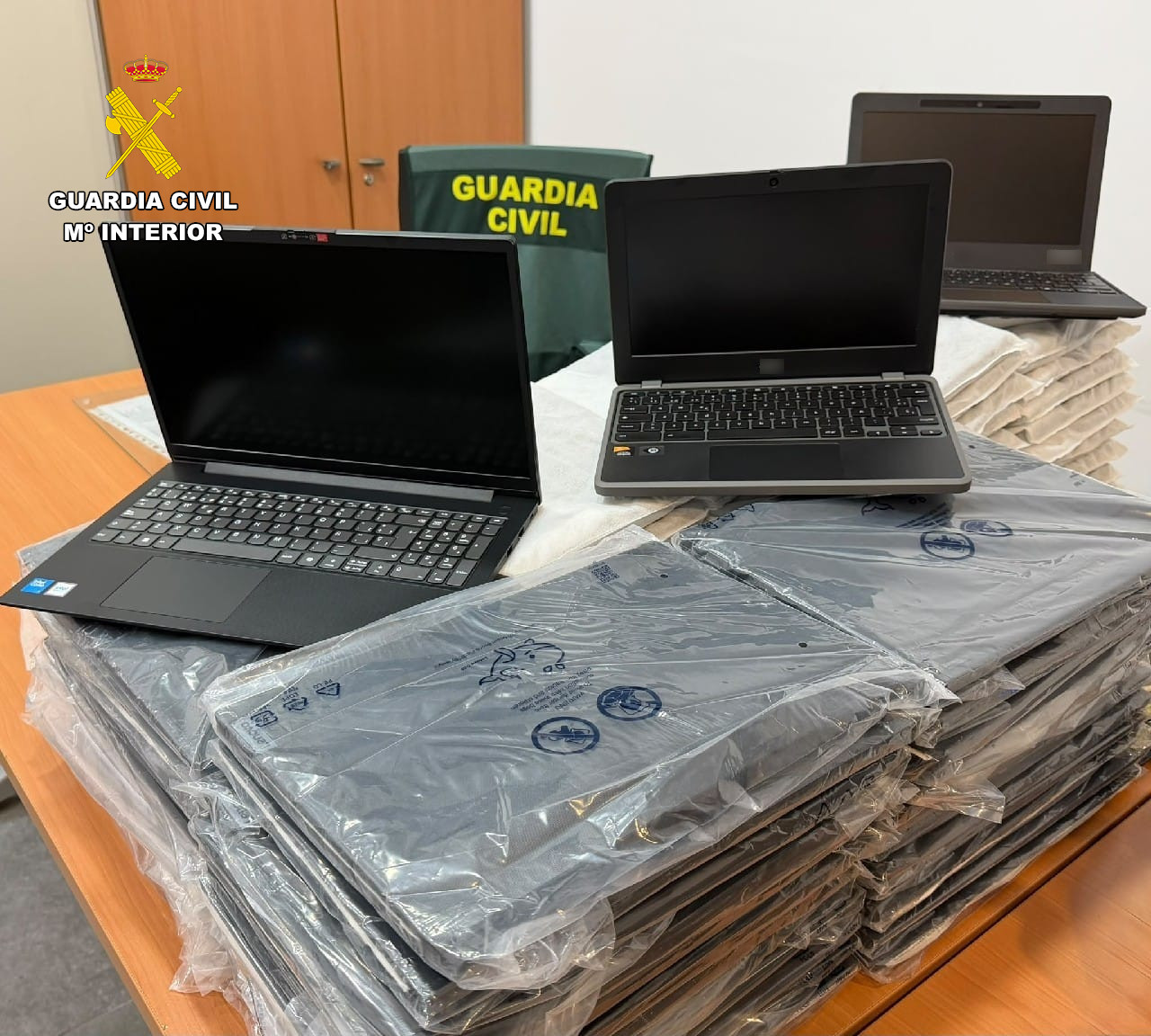 salobrena-un-camionero-detenido-por-robar-159-ordenadores-valorados-en-80-000-euros