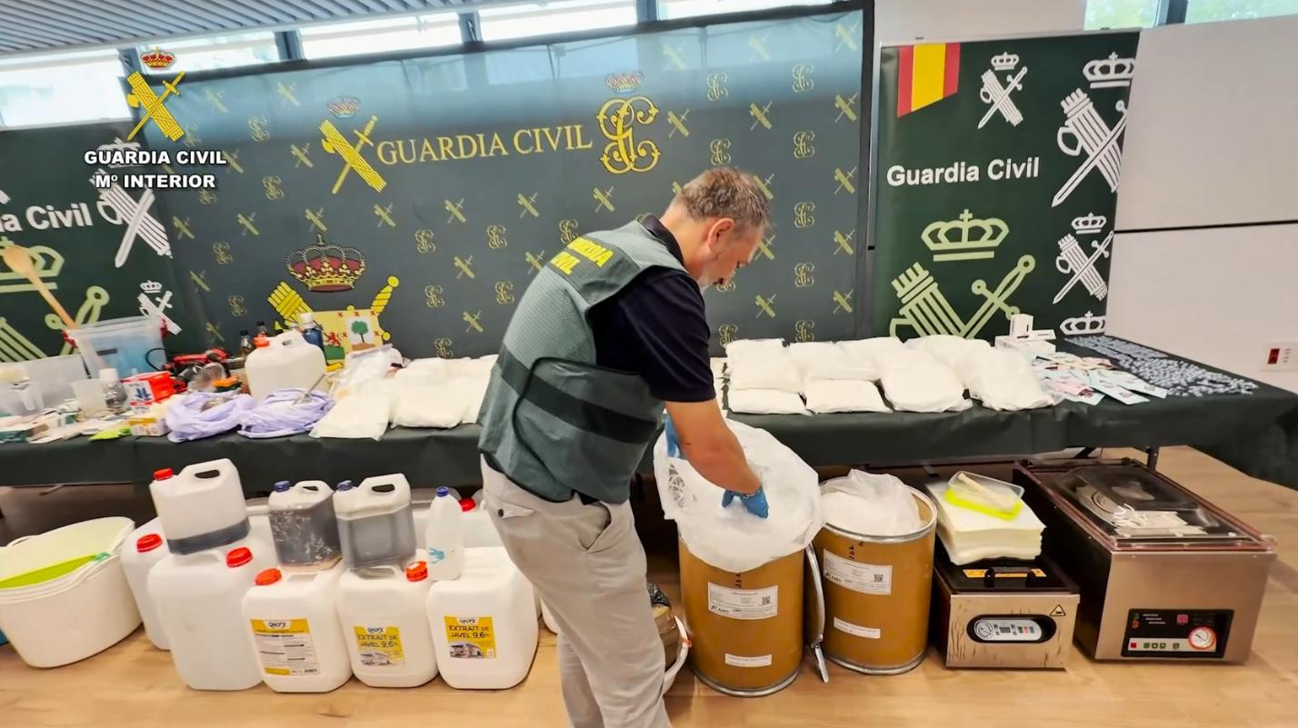 cae-un-laboratorio-clandestino-capaz-de-fabricar-200-kilos-de-droga-speed-a-la-semana
