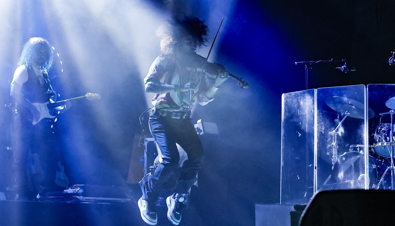 ara-malikian-regresa-a-granada-con-intruso-un-viaje-por-su-vida-y-sus-raices-musicales