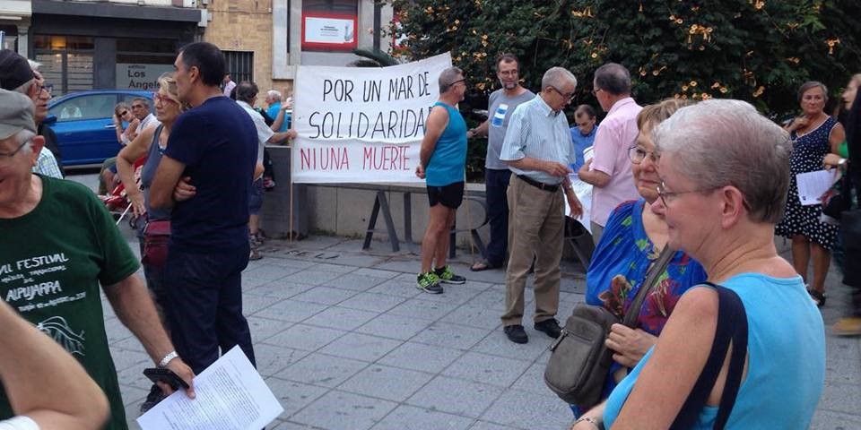 motril-acoge-reivindica-justicia-solidaridad-y-vias-seguras-de-migracion-ante-la-situacion-de-ceuta