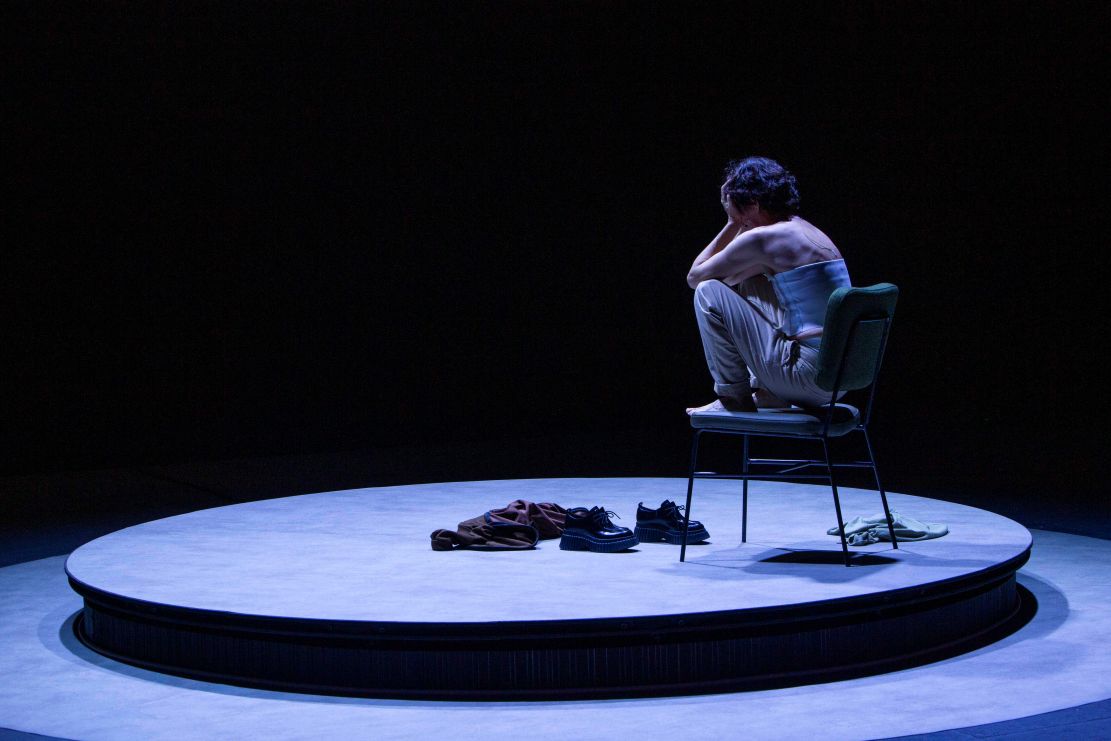 motril-el-teatro-calderon-se-rinde-al-humor-de-yllana-con-madness