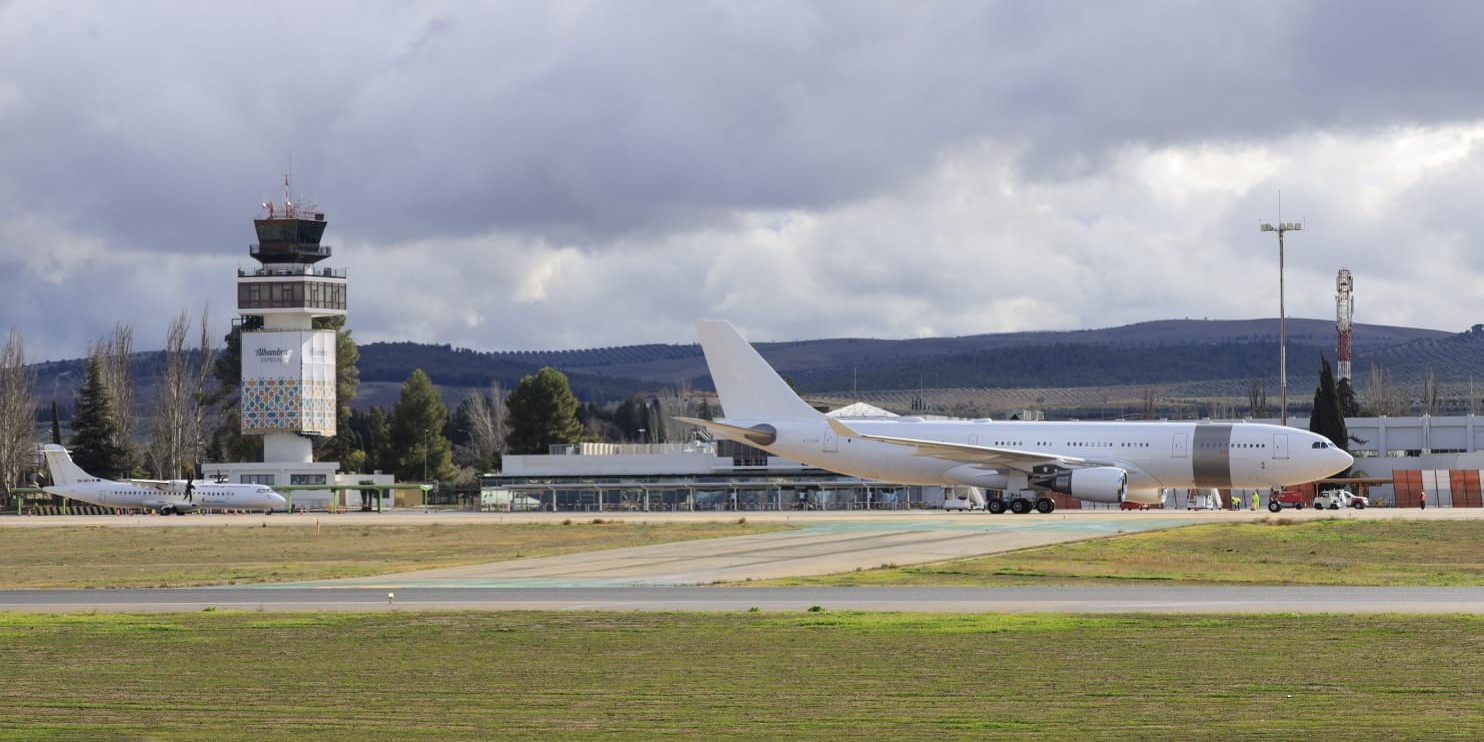 el-aeropuerto-de-granada-recibira-42-millones-para-renovar-la-pista-y-ampliar-la-zona-de-llegadas