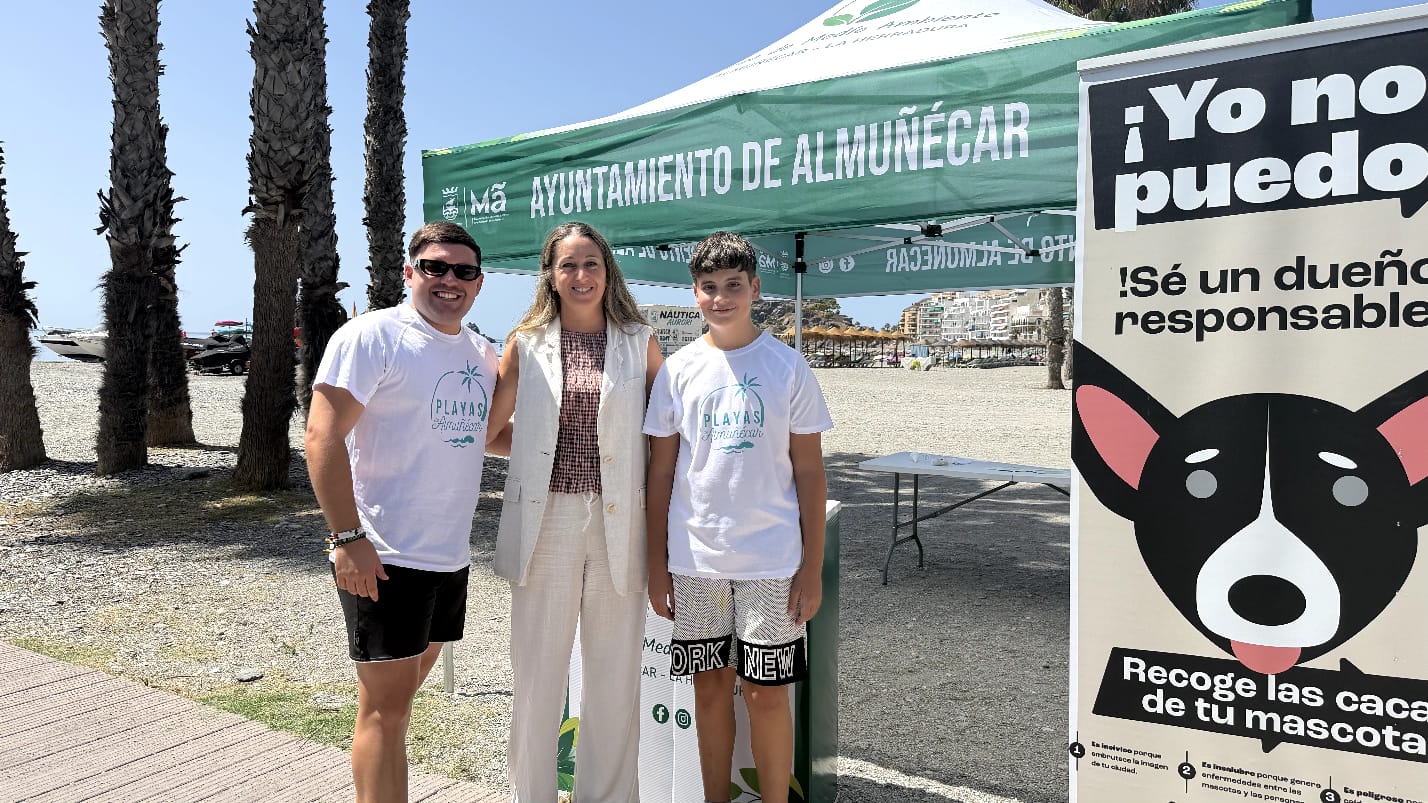 almunecar-y-la-herradura-mas-de-3-200-personas-participan-este-verano-en-las-campanas-de-concienciacion-ambiental-en-las-playas