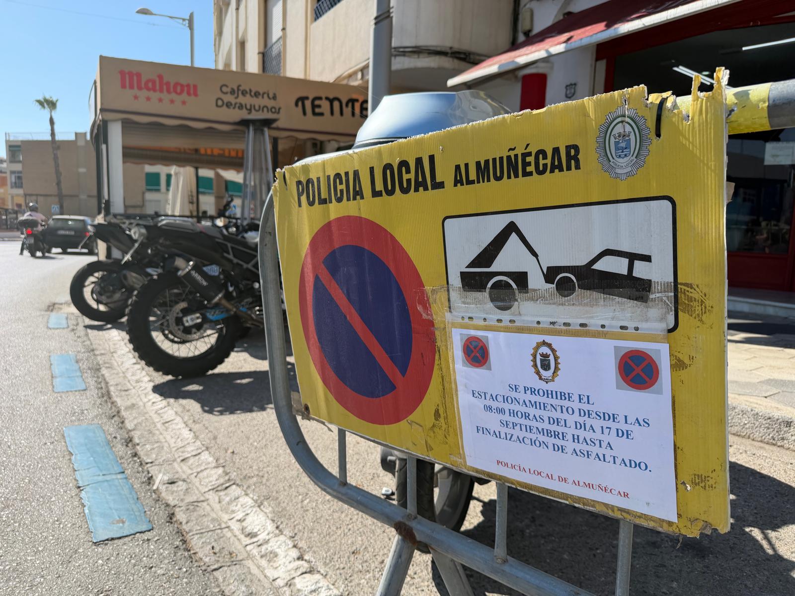 almunecar-invierte-61-644-euros-en-el-asfaltado-de-la-avenida-juan-carlos-i-durante-dos-dias