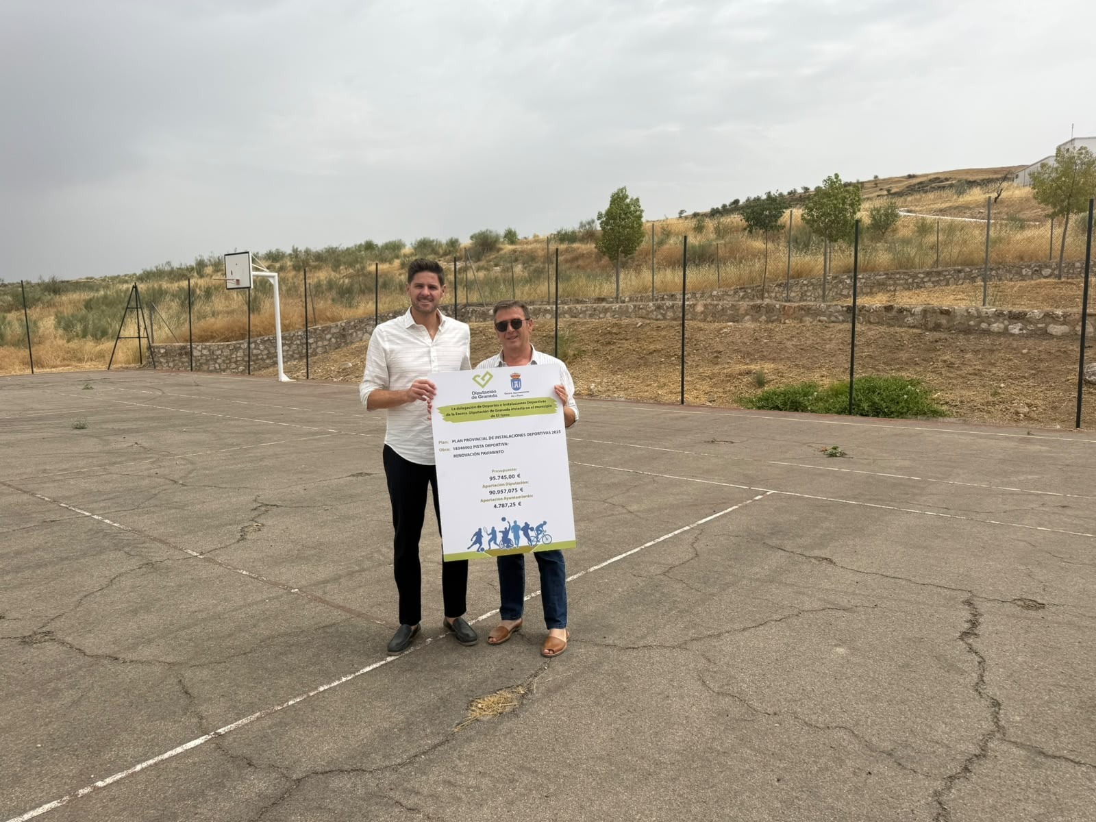 el-turro-renovara-por-completo-su-pista-deportiva-con-una-inversion-de-95-745-euros