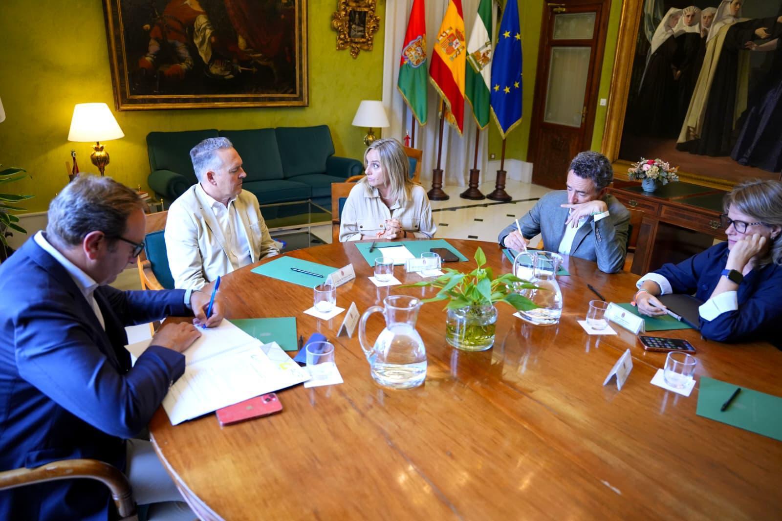 granada-bonificara-hasta-el-95-del-icio-para-reparar-viviendas-afectadas-por-los-terremotos