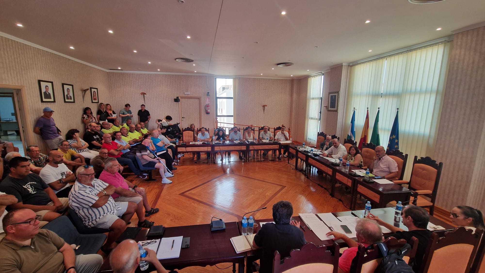 salobrena-planta-cara-a-las-campanas-de-descredito-contra-sus-trabajadores-municipales-no-vamos-a-permitir-que-esto-siga-sucediendo