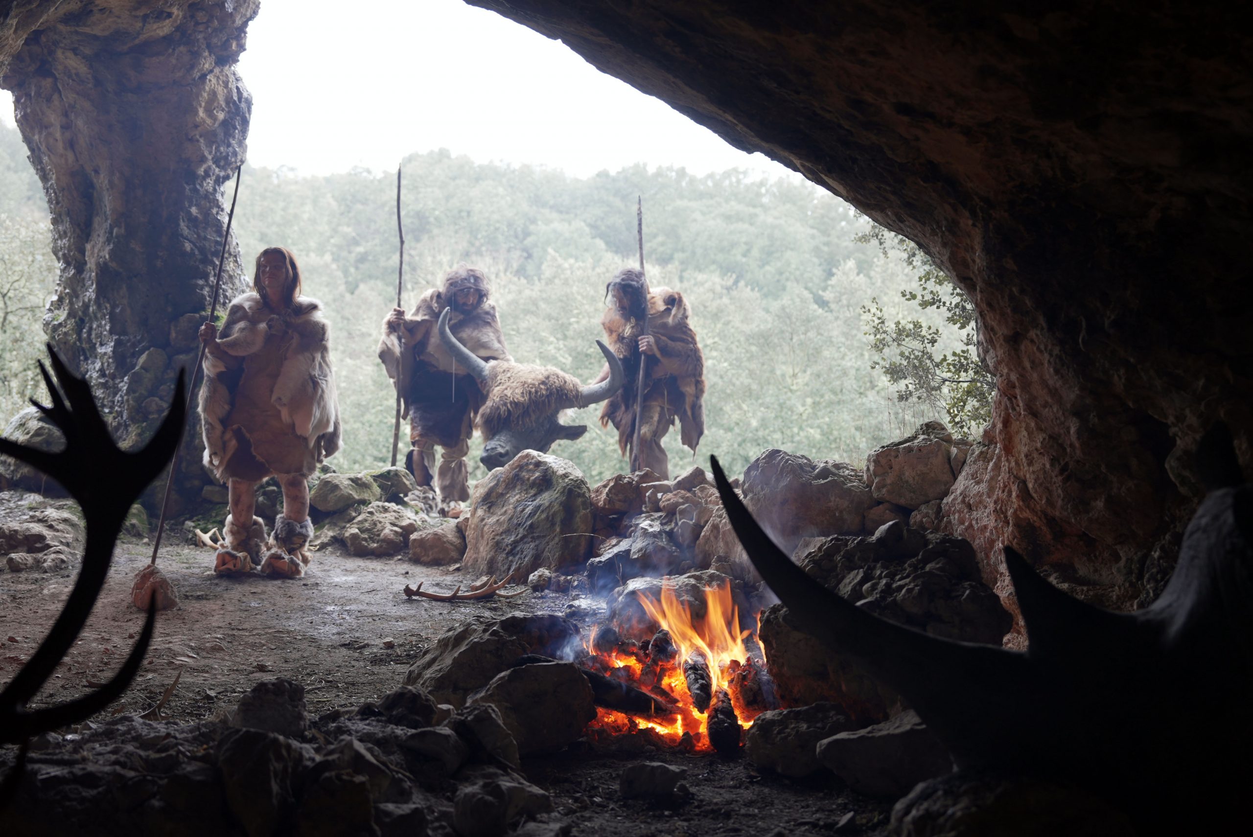 granada-la-ugr-proyecta-el-valle-de-los-neandertales-un-documental-sobre-hallazgos-de-hace-44-000-anos-con-coloquio-de-sus-directores