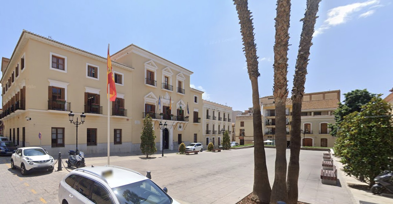 motril-la-asamblea-por-la-vivienda-de-la-costa-de-granada-convoca-una-movilizacion-para-reivindicar-el-derecho-a-una-vivienda-digna