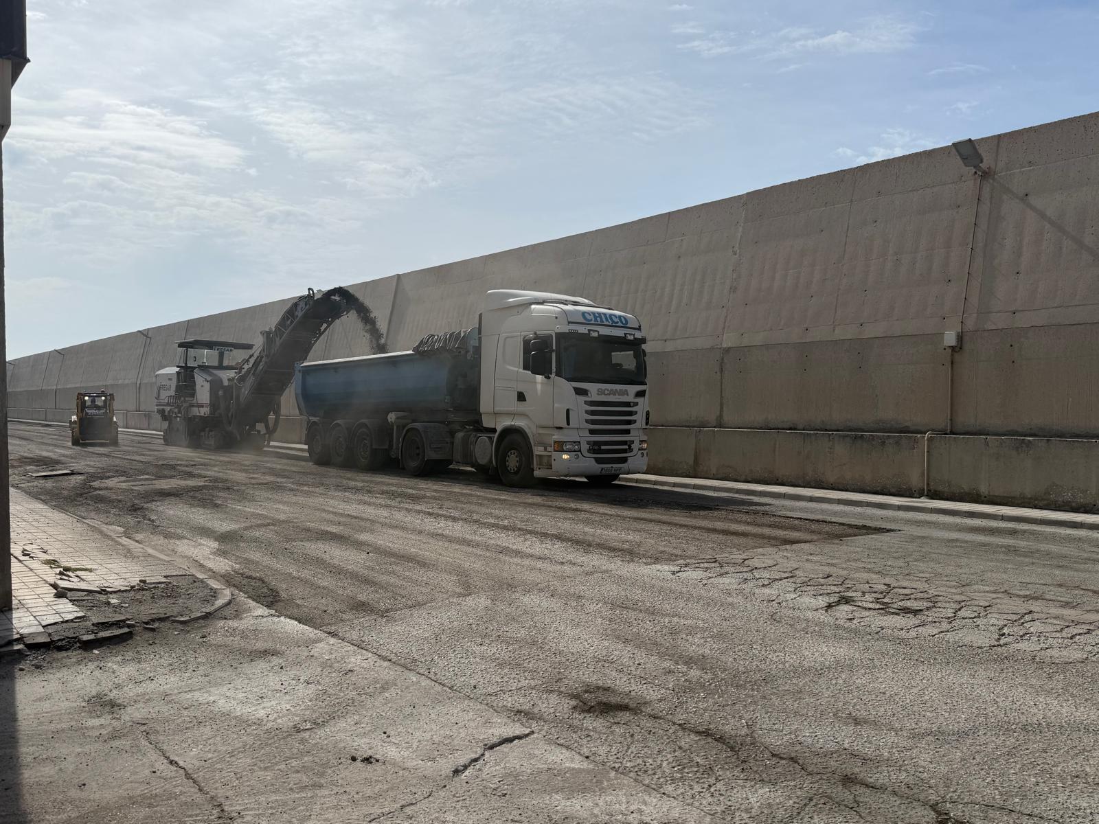 el-puerto-de-motril-mejora-3-750-m%c2%b2-de-pavimento-en-los-muelles-de-graneles-y-poniente