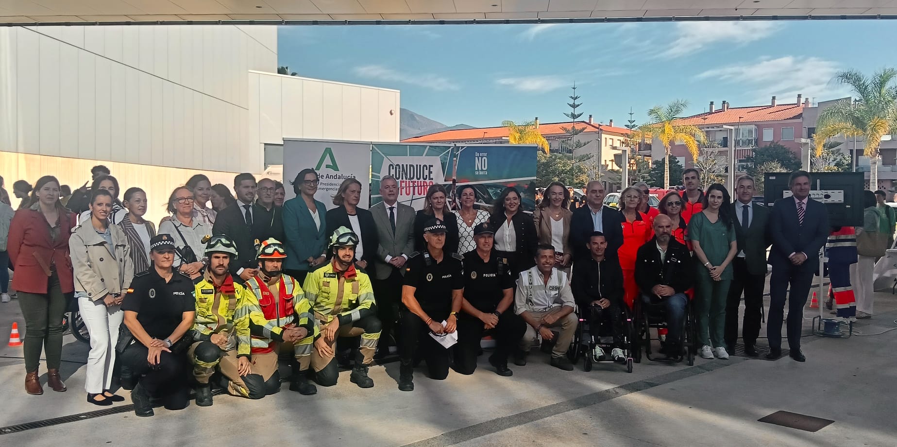 motril-reune-al-alumnado-del-ies-francisco-giner-de-los-rios-en-una-campana-andaluza-de-seguridad-vial-que-recorrera-las-ocho-provincias