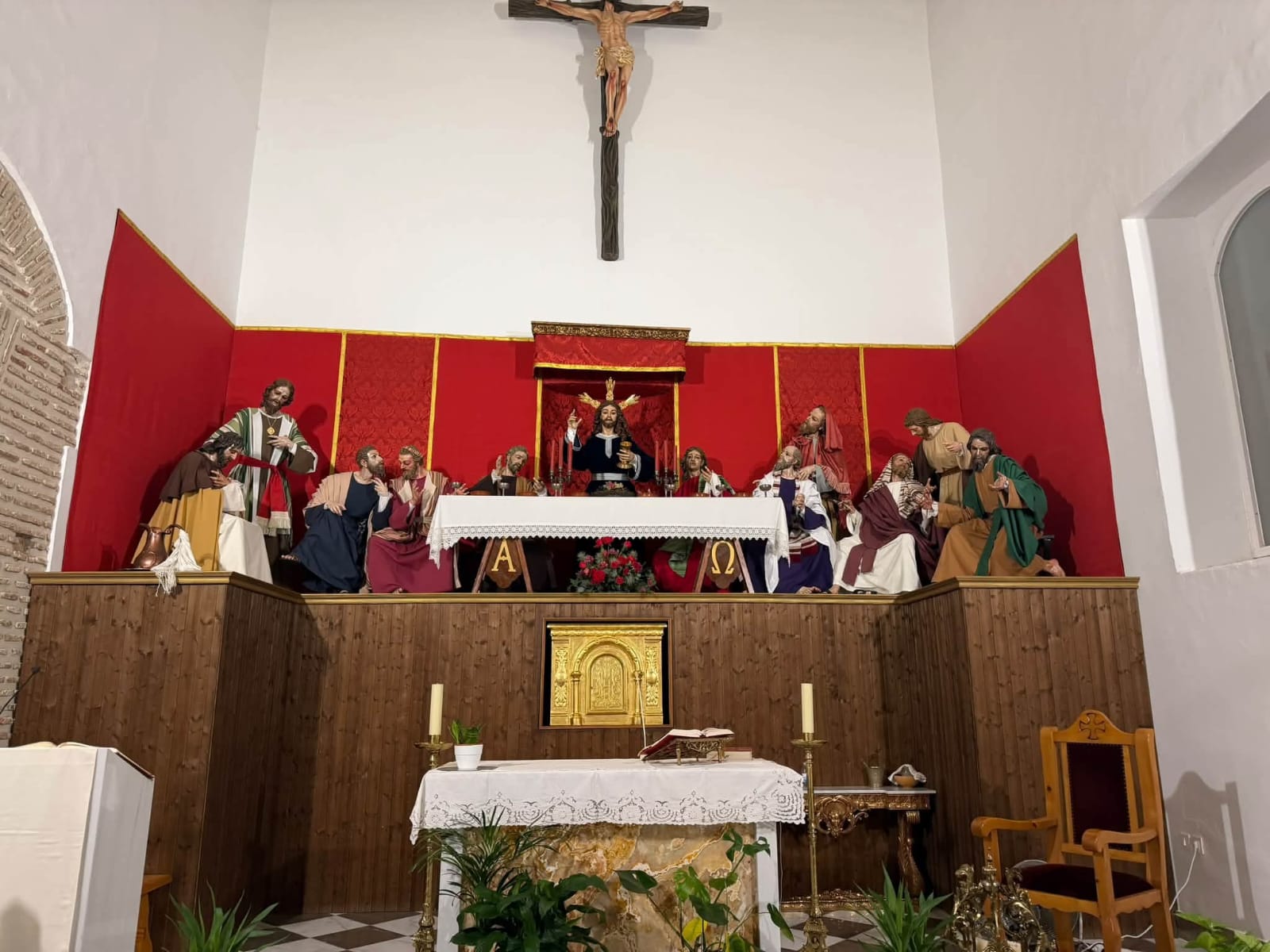 motril-san-judas-tadeo-se-incorpora-al-misterio-de-la-santa-cena-que-encara-su-recta-final
