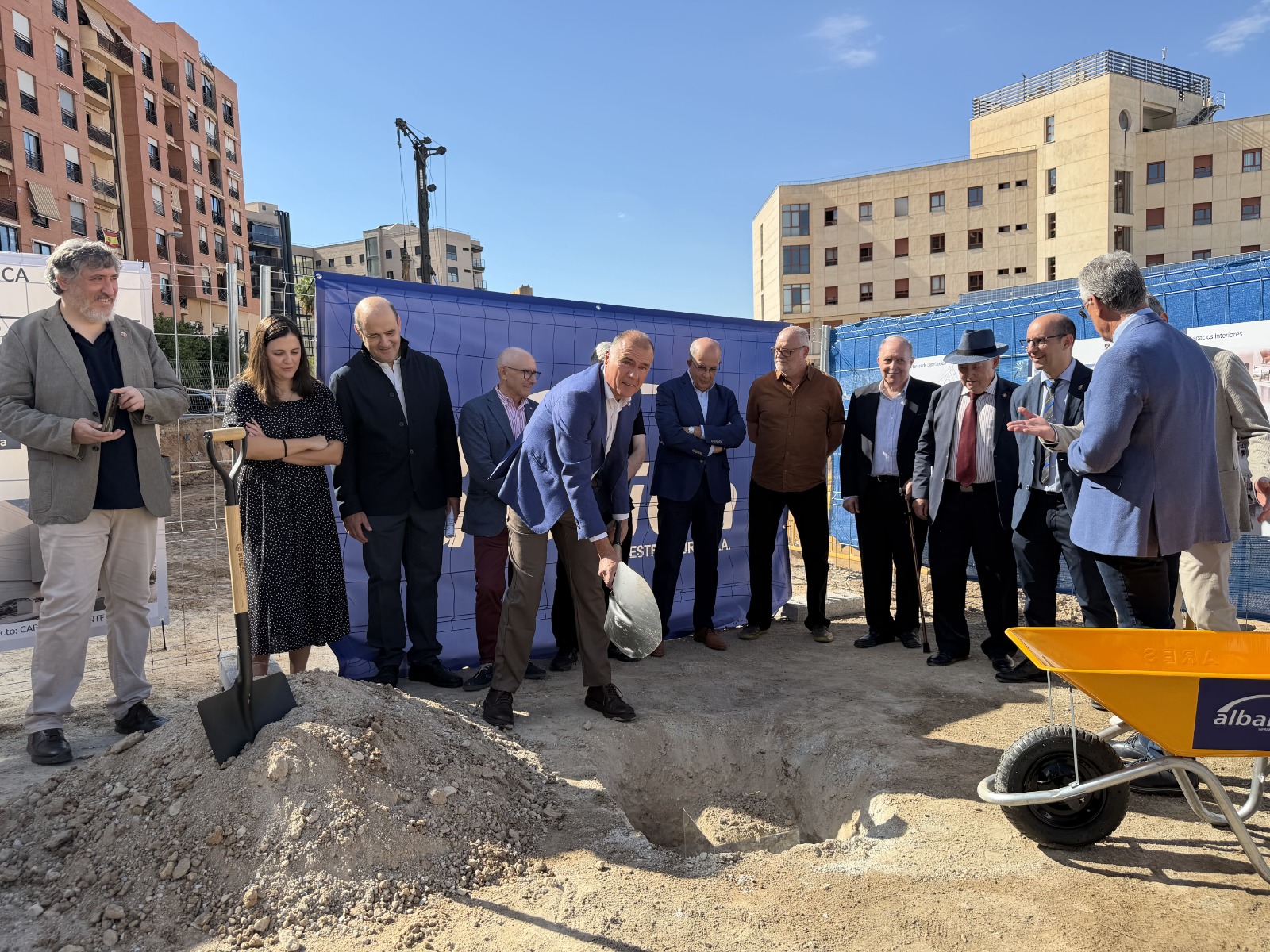 granada-la-ugr-invierte-casi-13-millones-en-un-nuevo-edificio-de-7-736-m%c2%b2-para-la-etsiit-con-capacidad-para-1-747-personas